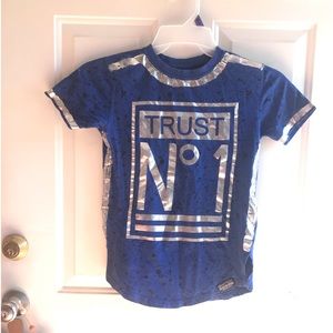 Switch Remarkably Blue Trust No 1 Boys T-Shirt Size 8 boys